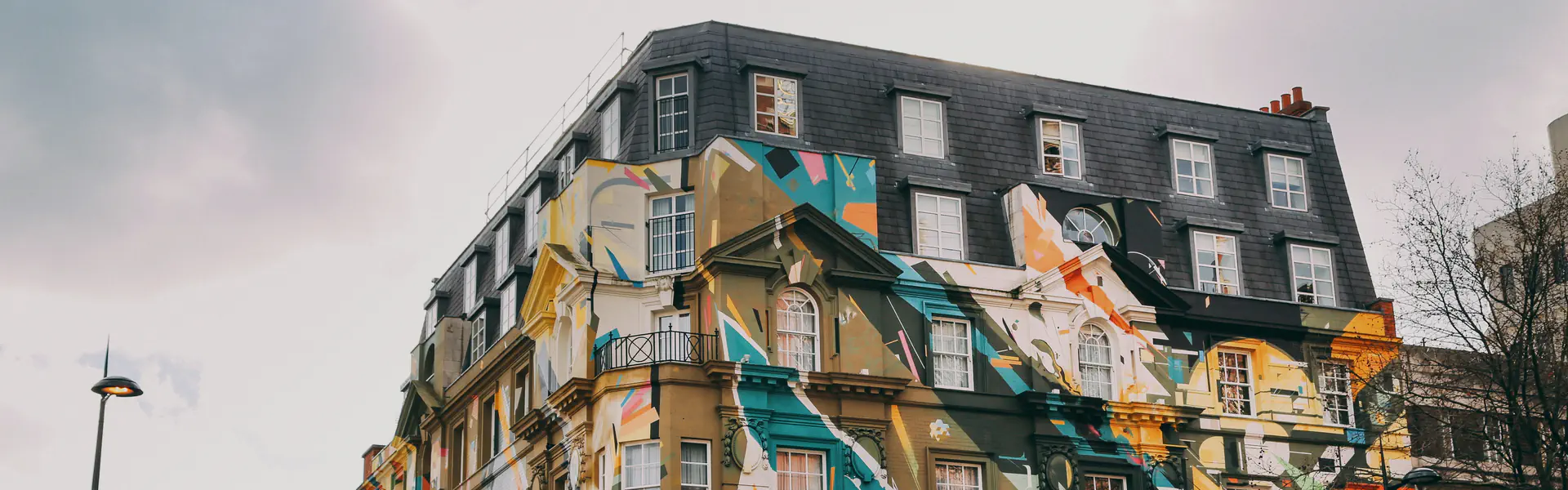 Commercial buildings in Tower Hamlets